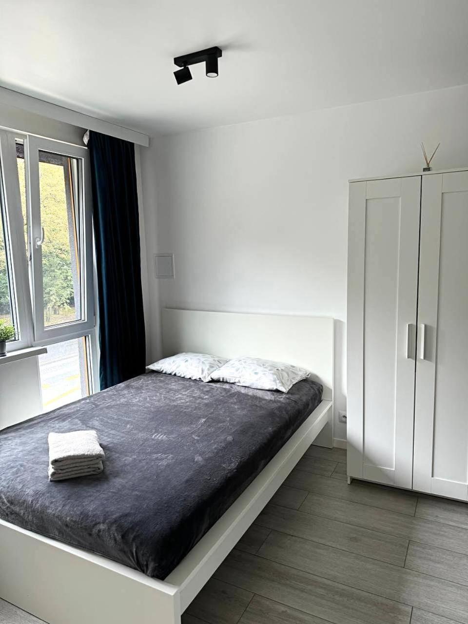 Quiet Apartment Near The Park, Metro, Centre, Wi-Fi - By Hik Apartments Варшава Экстерьер фото