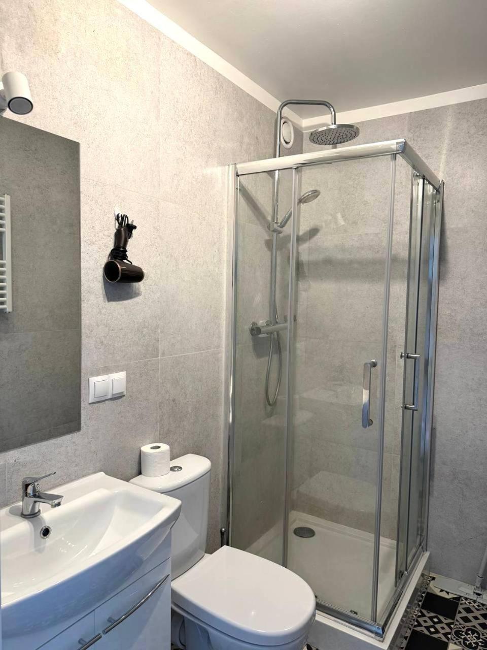 Quiet Apartment Near The Park, Metro, Centre, Wi-Fi - By Hik Apartments Варшава Экстерьер фото